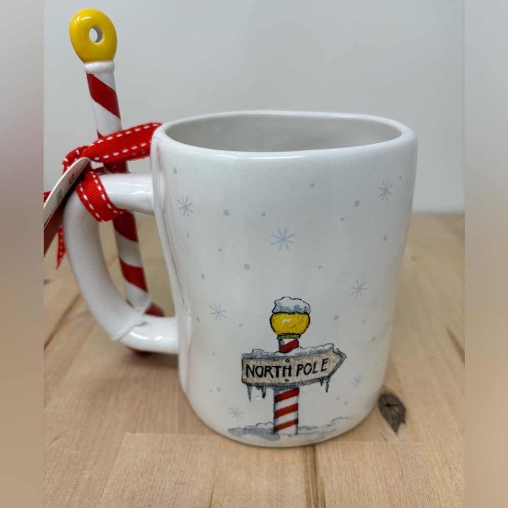 Rae Dunn Christmas HO HO HO Mug Double Sided With Snowflakes and North Pole New - Picture 2 of 4